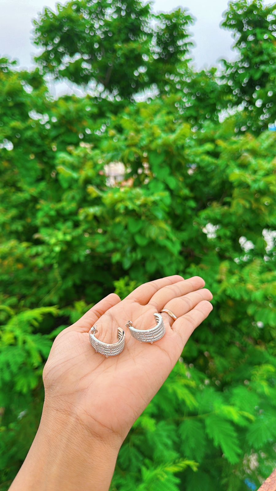 Crescent Weave Silver Hoop Earrings - The Aarna Jewels