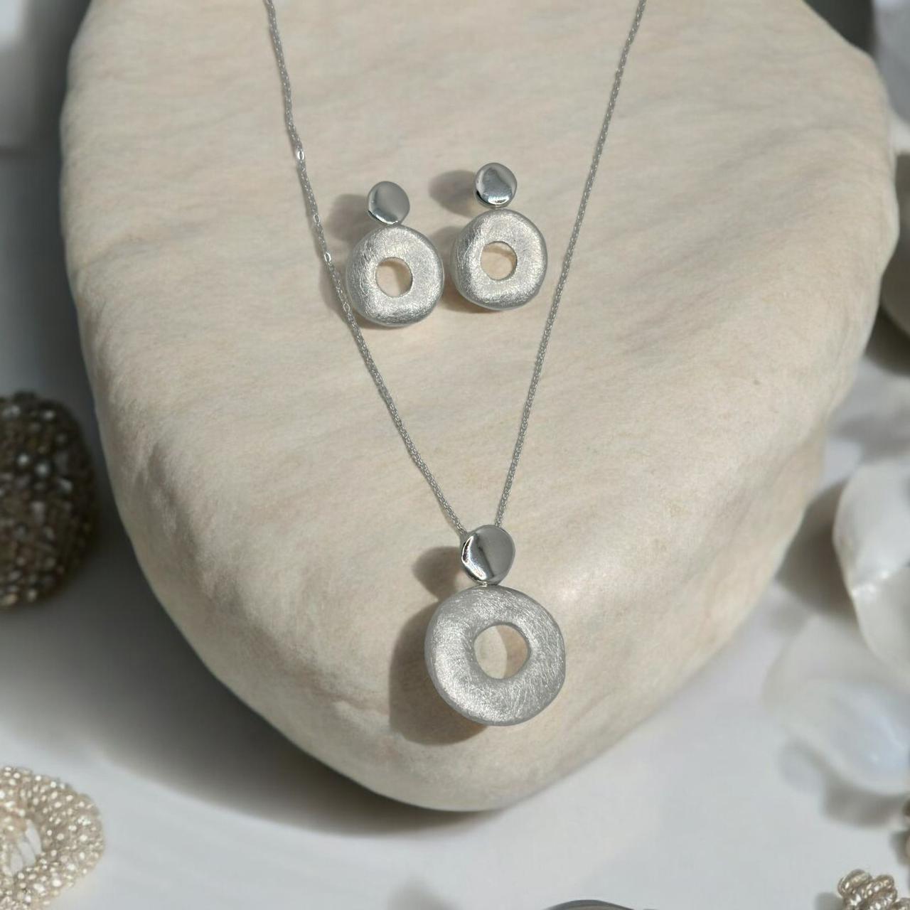 Luna Halo 2.0 Chain Set - The Aarna Jewels