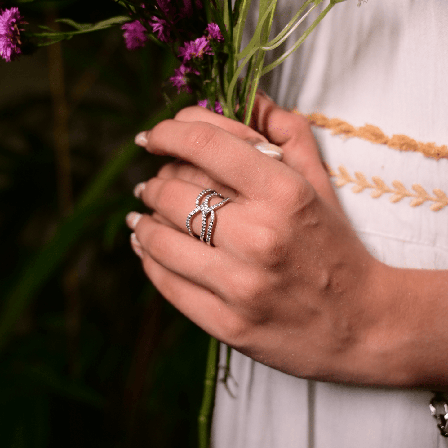 The Crossover Ring - The Aarna Jewels