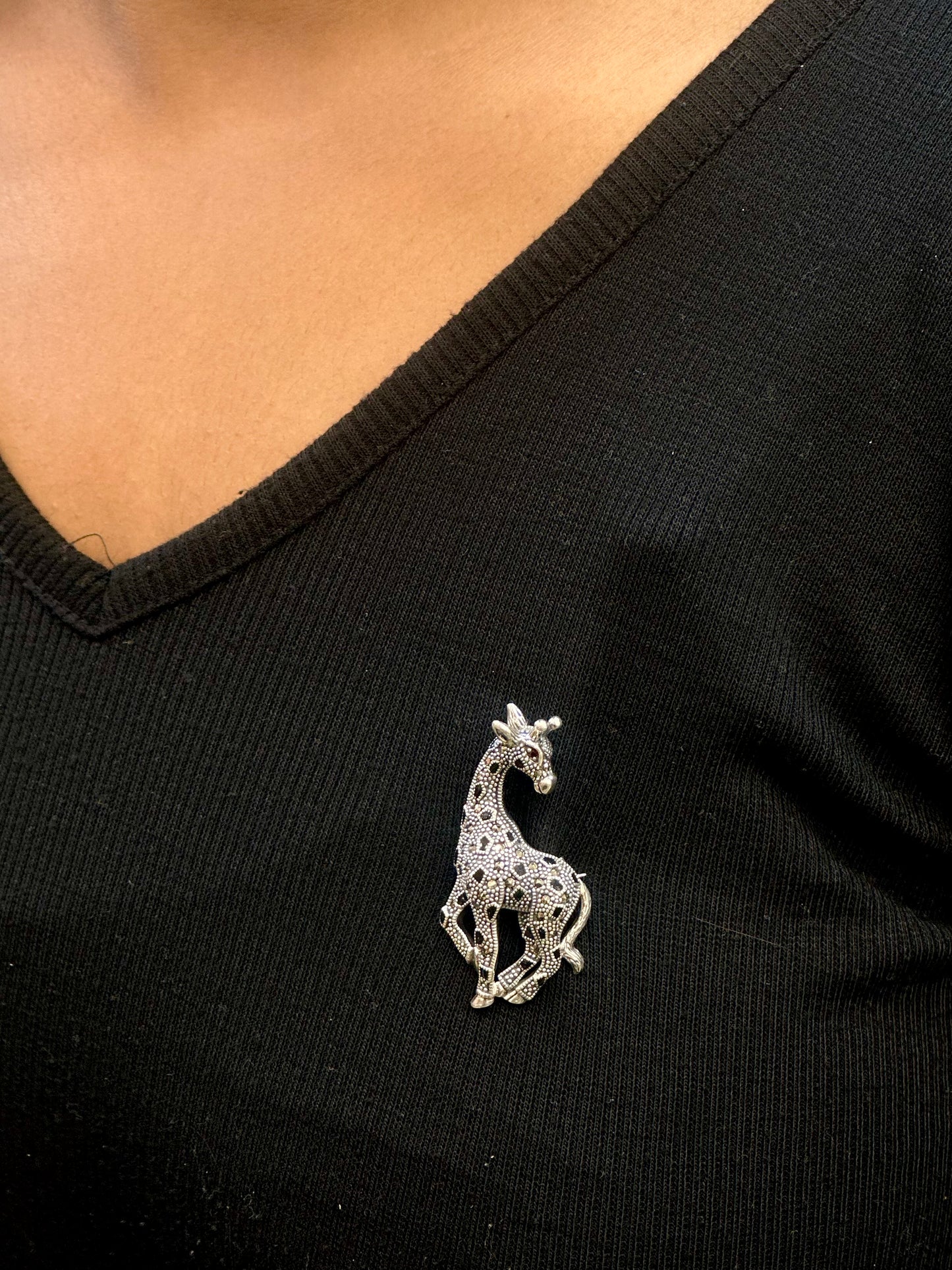 925 Sterling Silver Giraffe Brooch