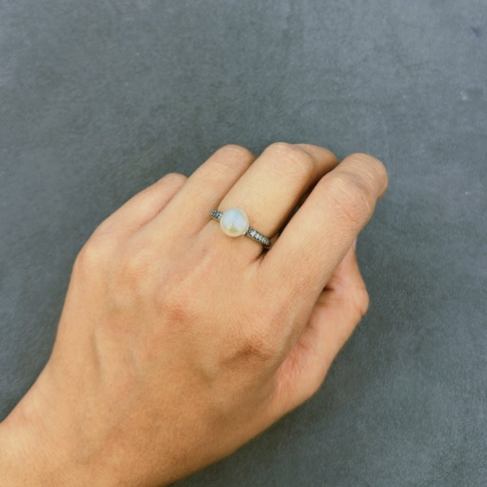 Addicted to pearl ring - The Aarna Jewels