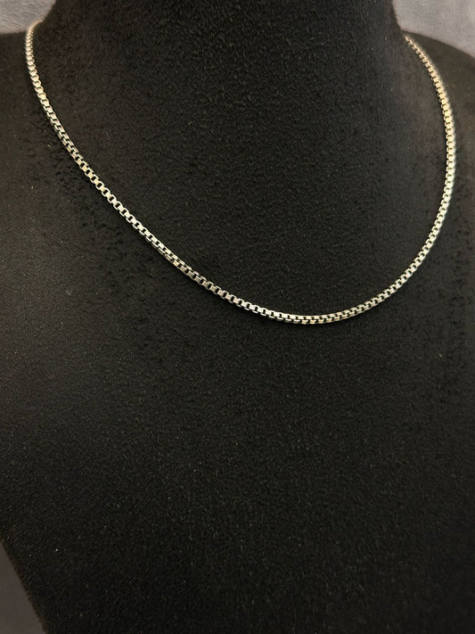 BoxEdge Silver Chain - The Aarna Jewels