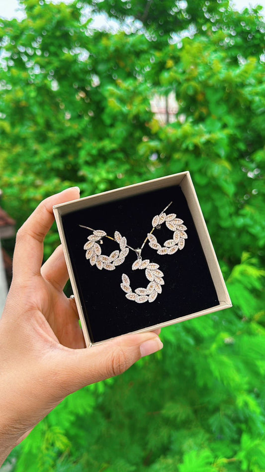 Celestia Leaf Silver Necklace & Earring Set - The Aarna Jewels