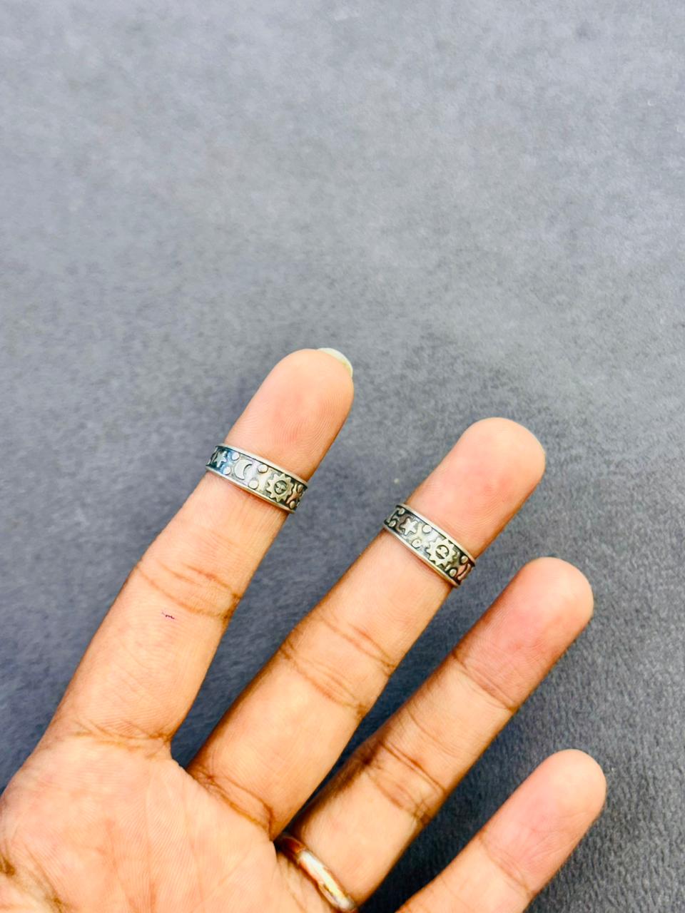 Celestial Charm Oxidised 925 Silver Toe Rings - The Aarna Jewels