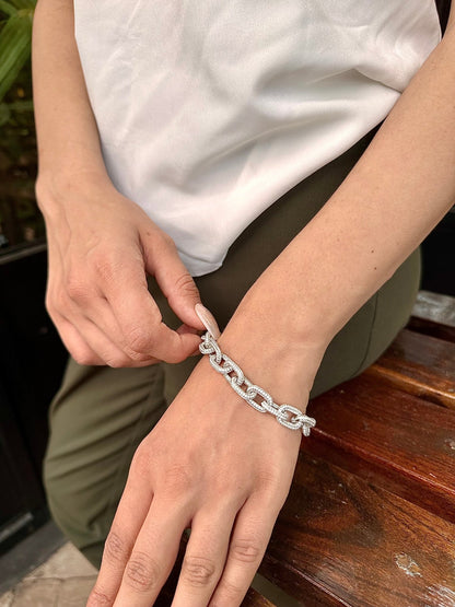 Chunky Chain Link Bracelet - The Aarna Jewels