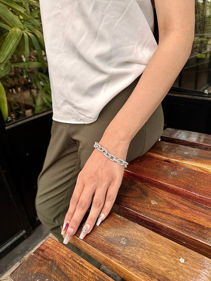 Chunky Chain Link Bracelet - The Aarna Jewels