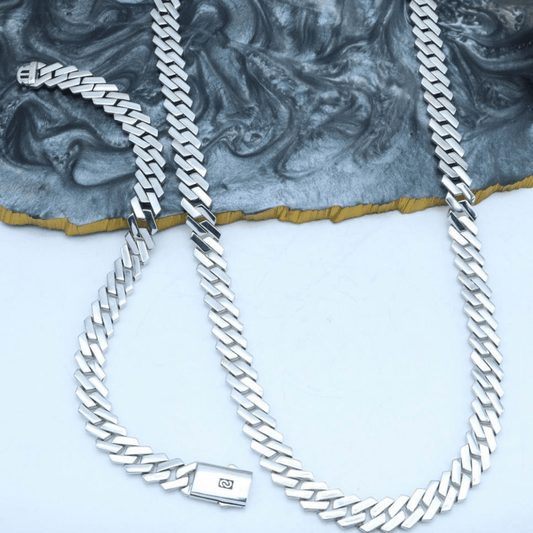Cuban Chain - The Aarna Jewels