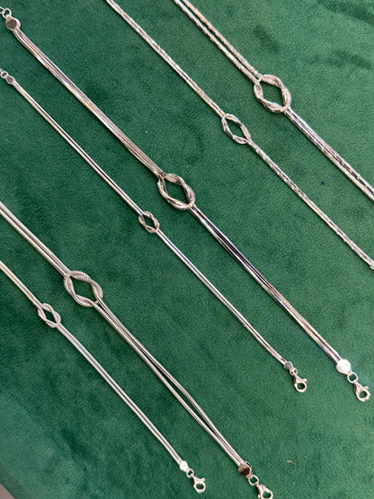 Eternal Knot Bracelet - The Aarna Jewels
