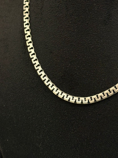GridLock – Bold Silver Box Chain - The Aarna Jewels
