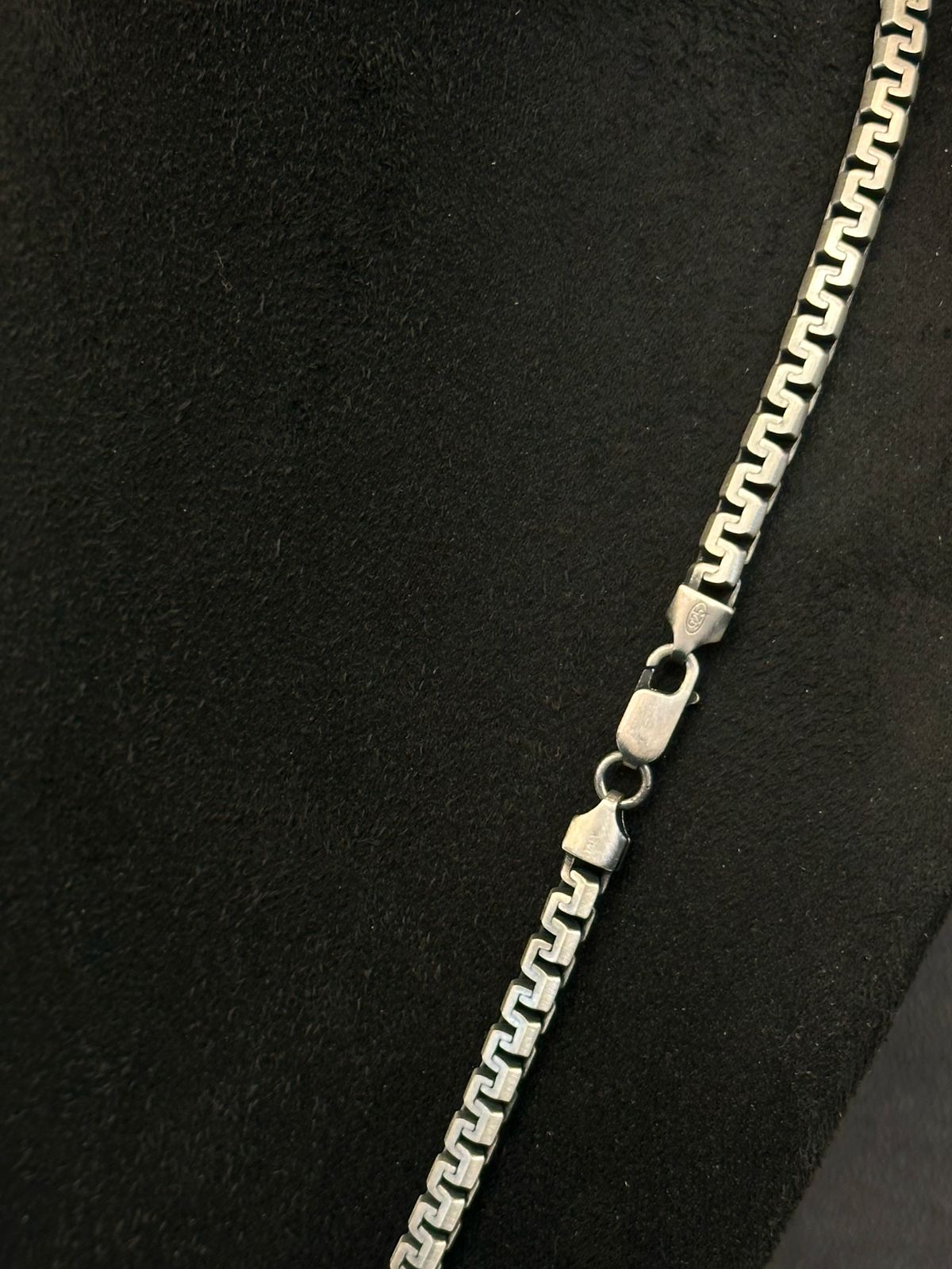 GridLock – Bold Silver Box Chain - The Aarna Jewels