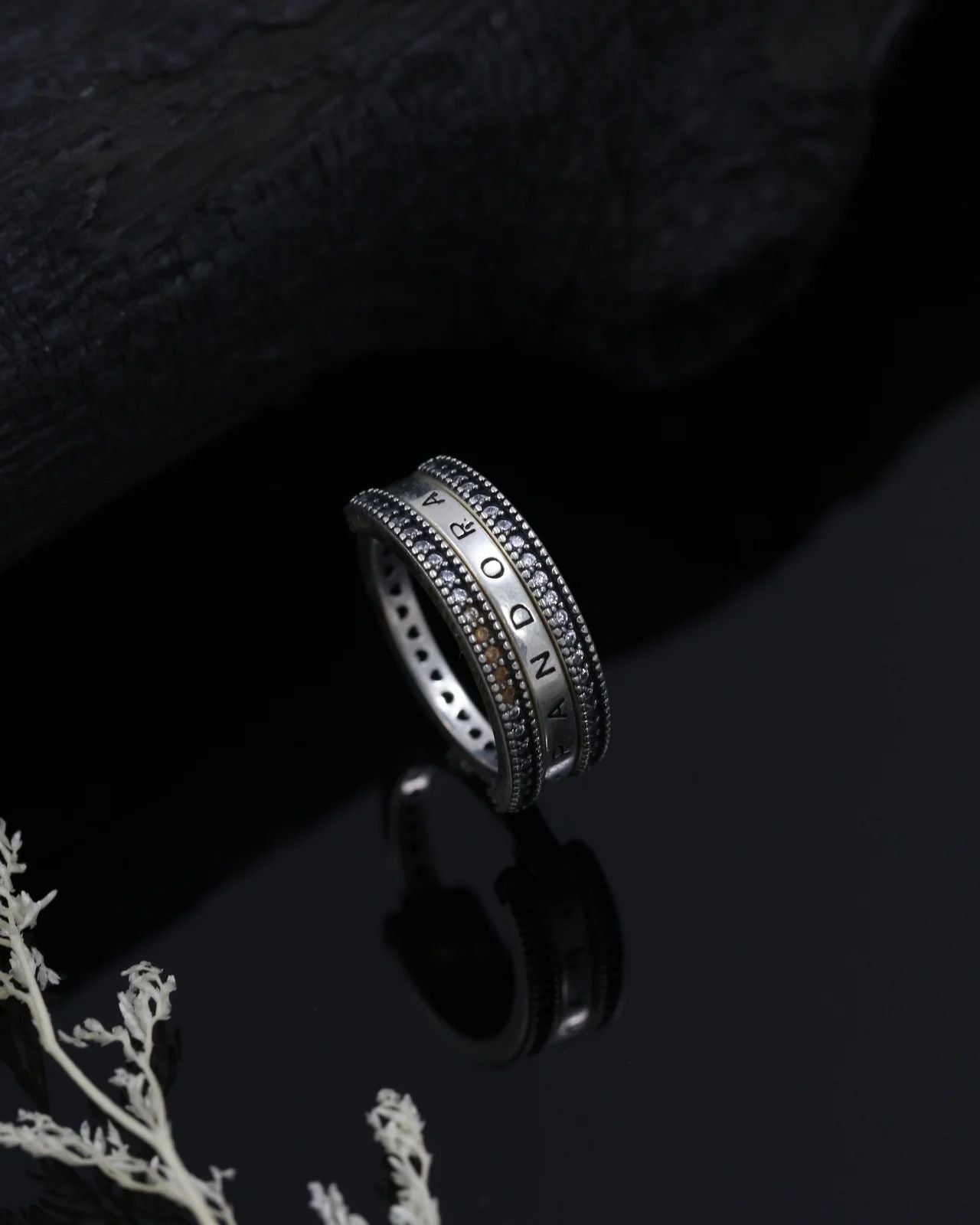 Midnight Elegance Band - The Aarna Jewels
